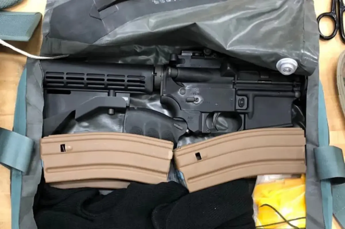 GAU-5/A｜米空軍パイロットのサバイバルキットM4カービン