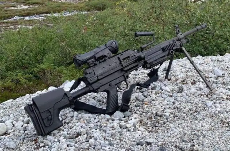 陸自の次期機関銃候補 FN MINIMI Mk3 – ミリレポ｜ミリタリー