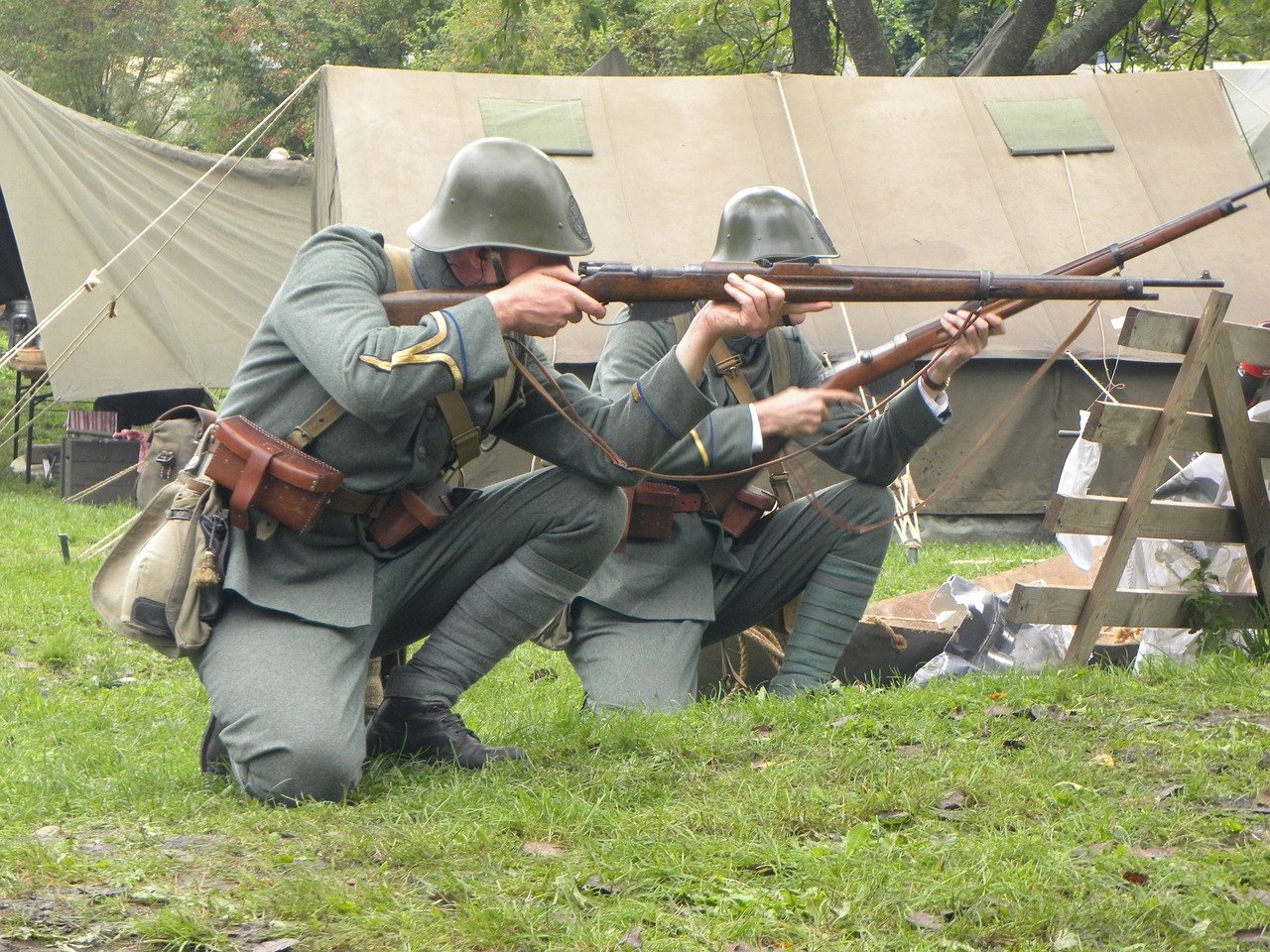 第二次世界大戦時、各国はなぜ？ボルトアクションライフルを使い続けた