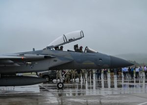 F-16 デモチーム米軍　三沢基地　横田基地　pacifi air forces PACAF F-16デモチームが三沢基地で最後の飛行！今月16日に解散し