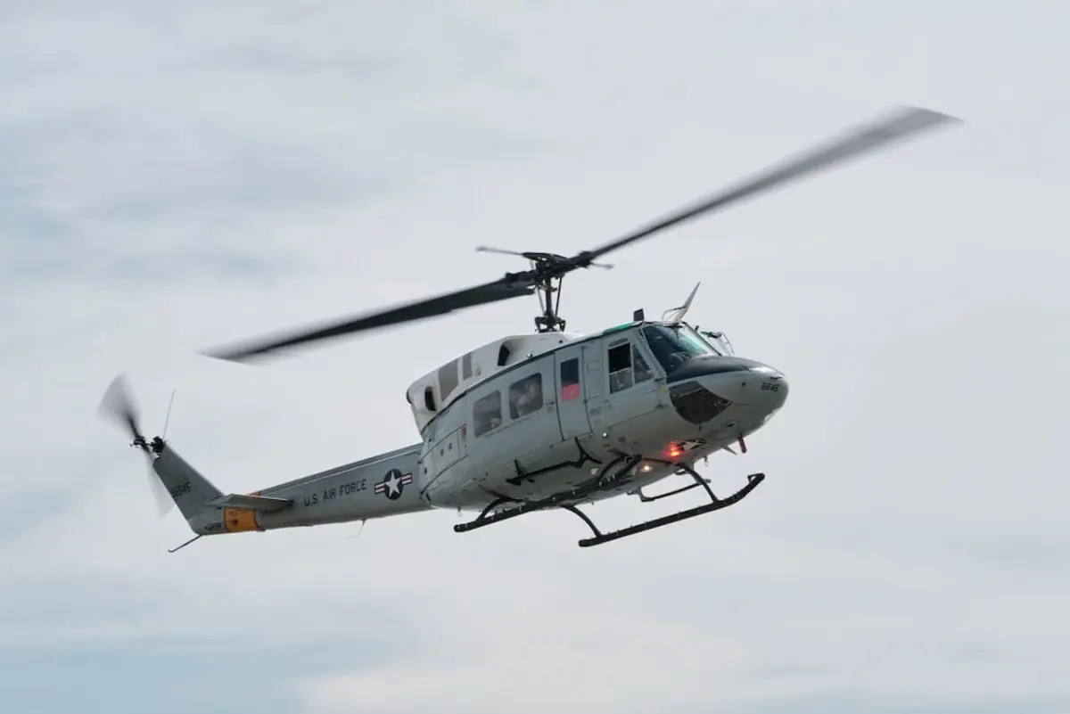 こんなヘリコプターはない 在日米軍横田基地からUH-1N完全退役でヘリがゼロ、後継ヘリは未定