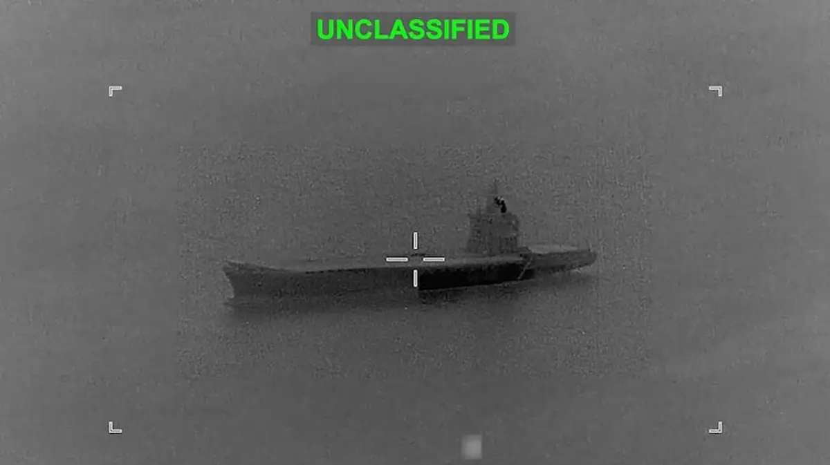 米軍攻撃でイラン海軍の大型艦壊滅 ドローン空母・ステルス艦も被弾