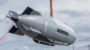 海中から空中ドローンを射出！潜水艦の目は潜望鏡からドローンに